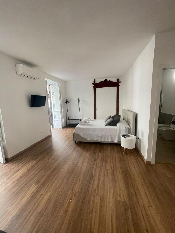 Quattrocantiapartments Palermo Esterno foto