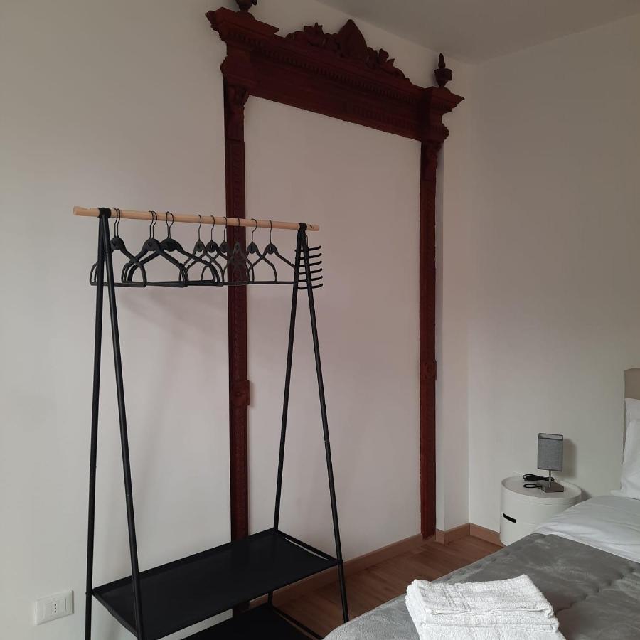 Quattrocantiapartments Palermo Esterno foto