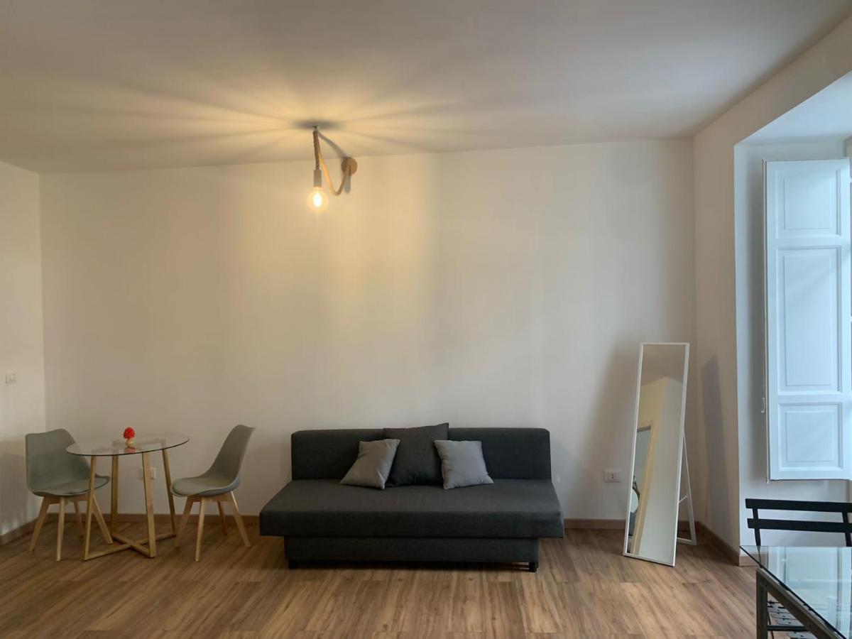 Quattrocantiapartments Palermo Esterno foto