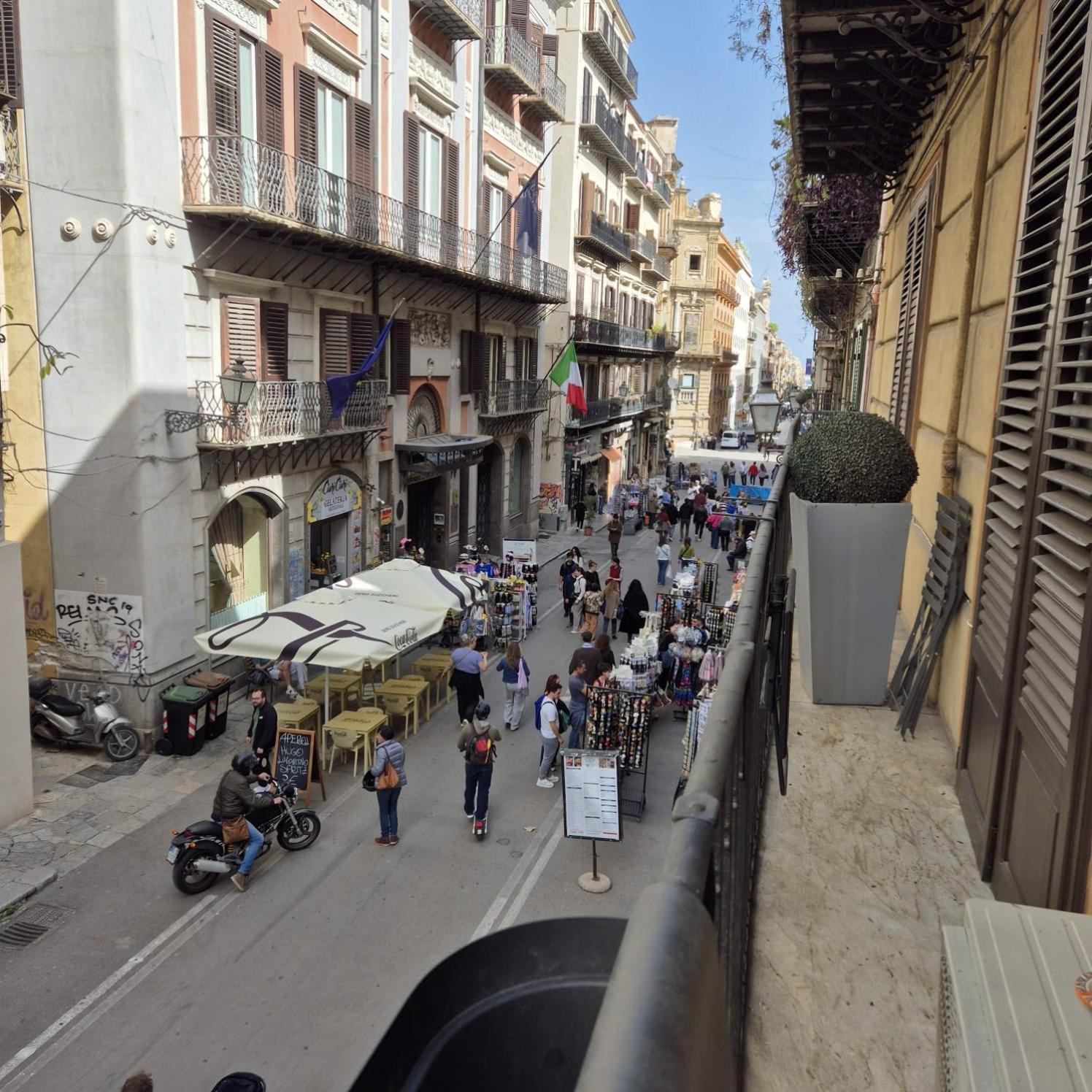 Quattrocantiapartments Palermo Esterno foto